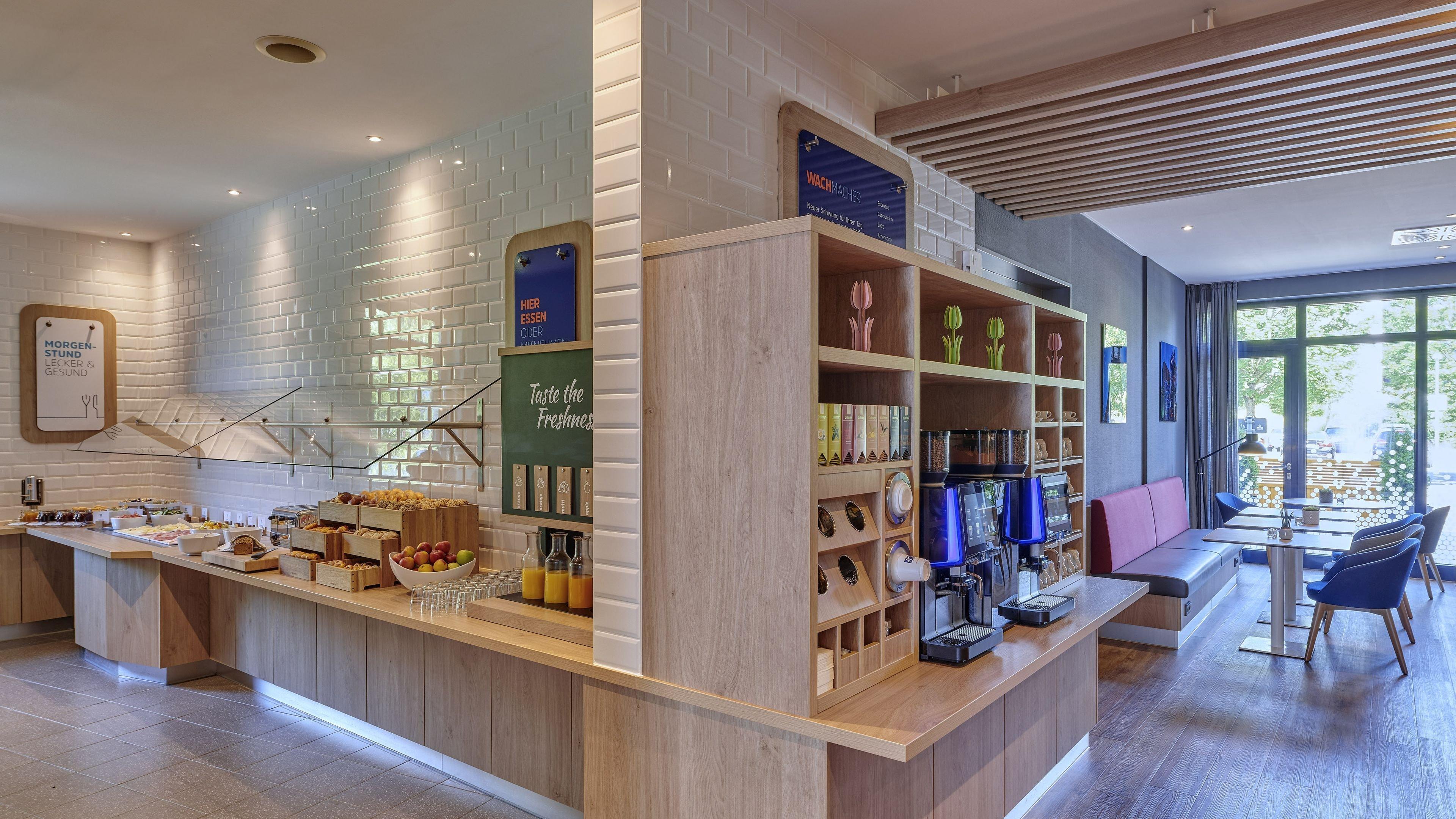 Express By Ihg Отель 3*