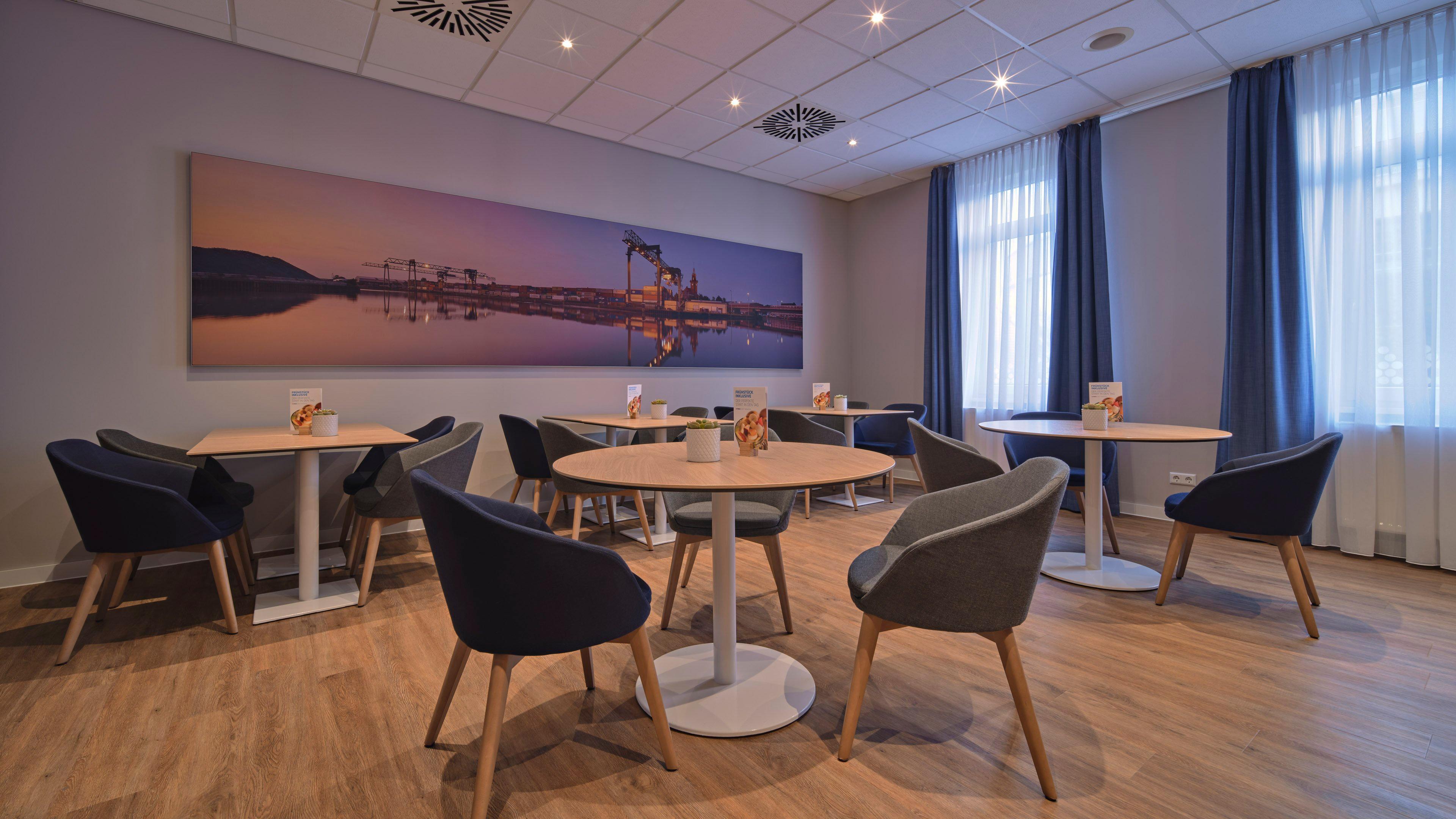 Express By Ihg 3*